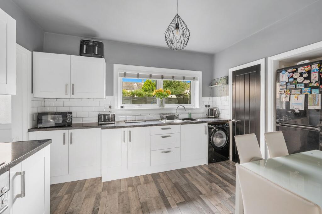 House in Dunfermline, Fife - View 4