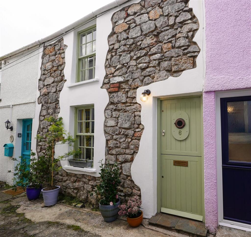 Main image of property: Rockhill, Mumbles, Swansea