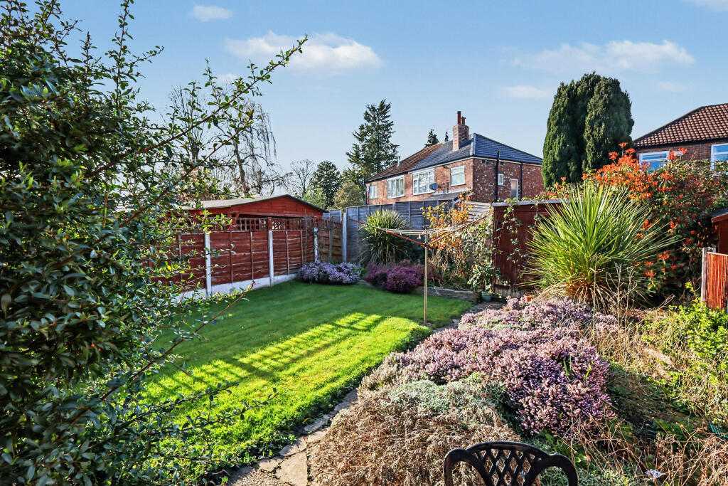 Stockport Road, Cheadle Heath, Stockport, SK3 0PY photo 4