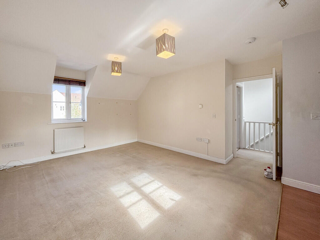 House in Ipswich - View 5