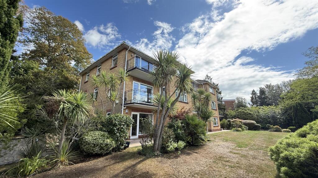 Main image of property: Grosvenor Road, Westbourne