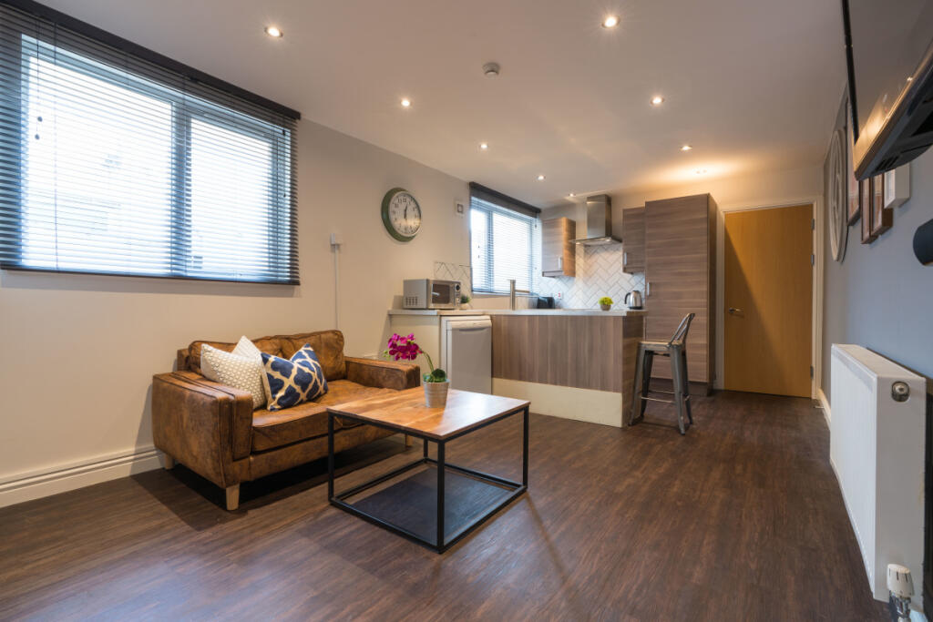 Main image of property: Glynrhondda Street, Cardiff, CF24