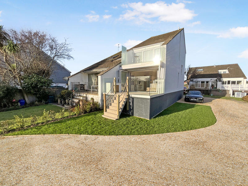 Main image of property: CHRISTCHURCH TOWN CENTRE