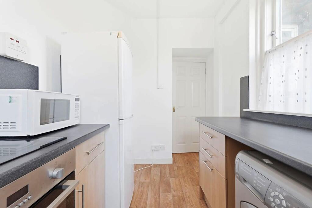 Additional image 4 of  108c, Walker Road, Aberdeen, AB118BR