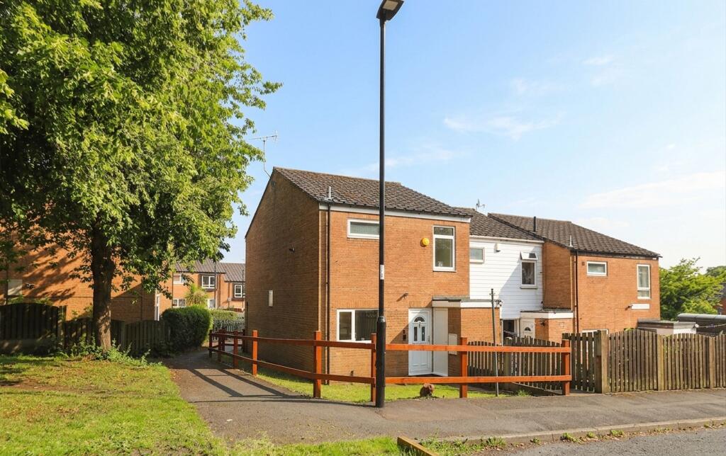 Main image of property: Streetfields, Halfway, S20