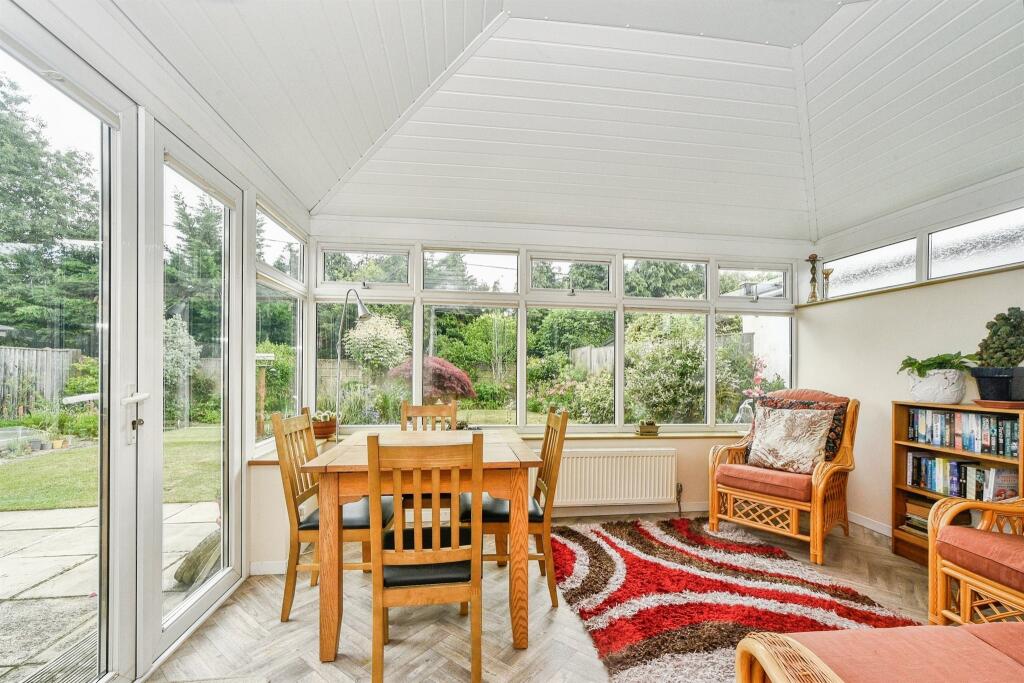House in Durrington, Wiltshire - View 6