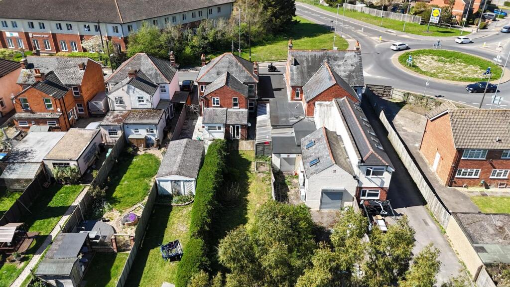 Main image of property: School Green, Shinfield, RG2