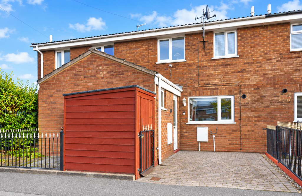 Main image of property: Curlew Close, Off Kestral Avenue, Hull