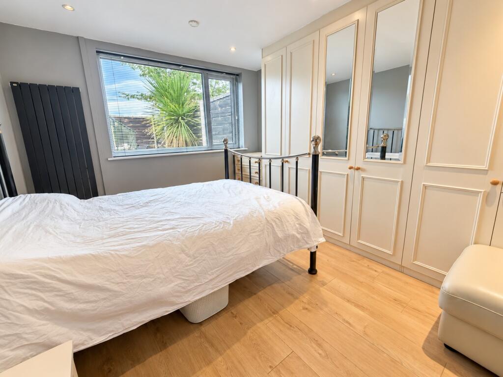 House in Stockport, Greater Manchester - View 4