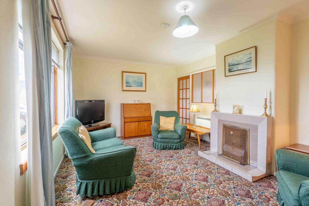 House in Kilmarnock, North Ayrshire - View 4