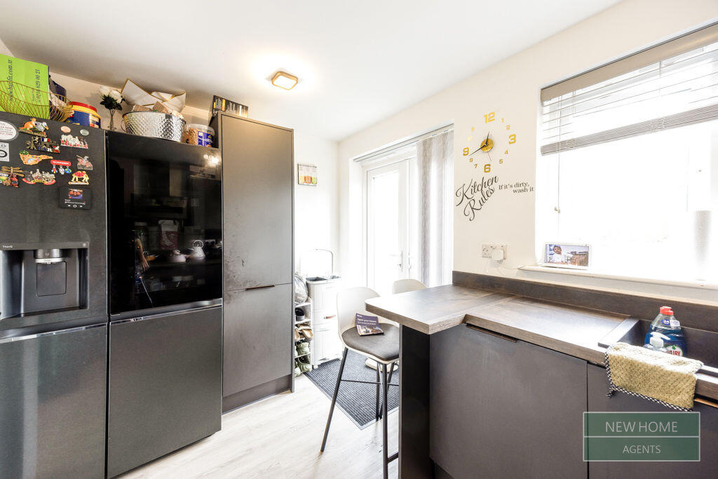 House in Coventry, Ernesford Grange - View 4
