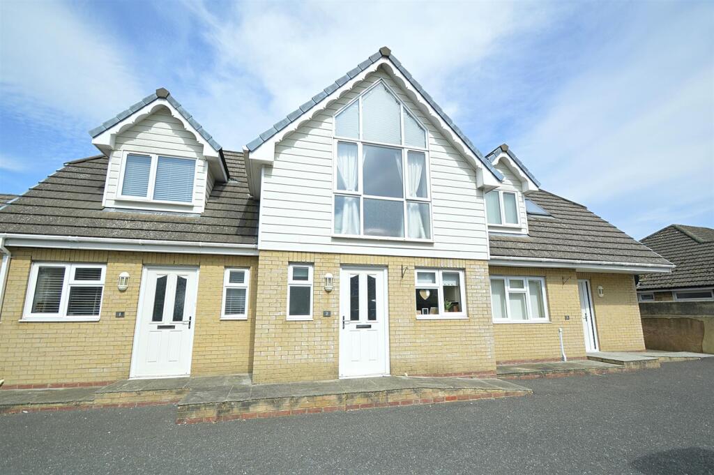 Main image of property: IDEAL FIRST TIME BUYER HOME * SANDOWN