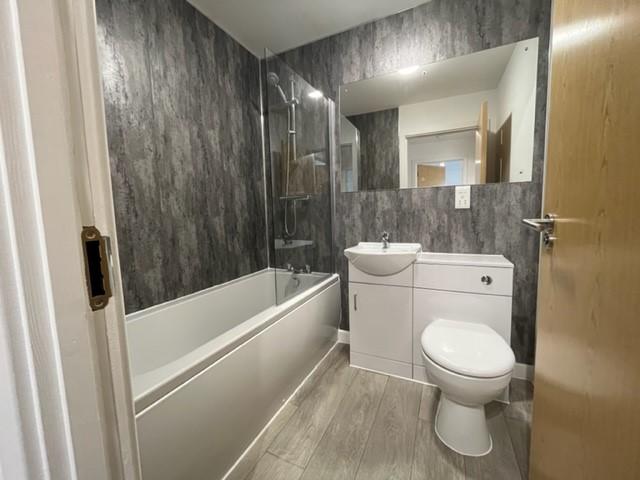 Apartment in Nottingham - More