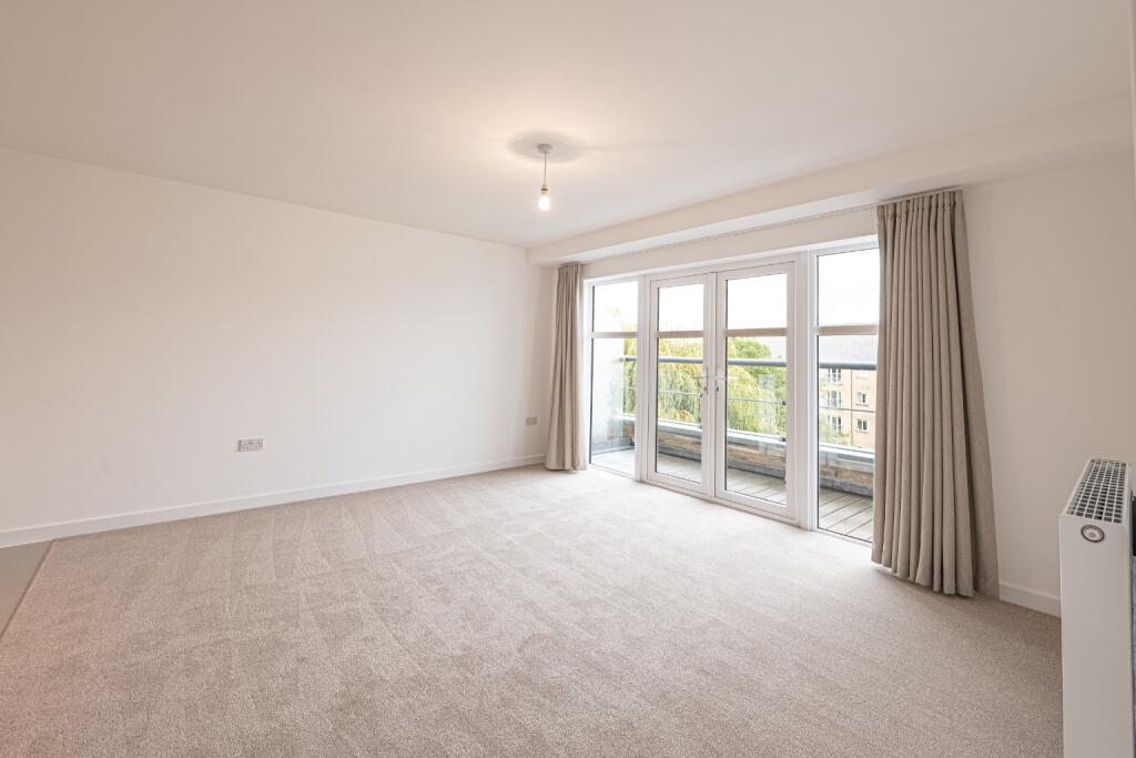 Apartment in Huntingdonshire, Little Paxton - View 3