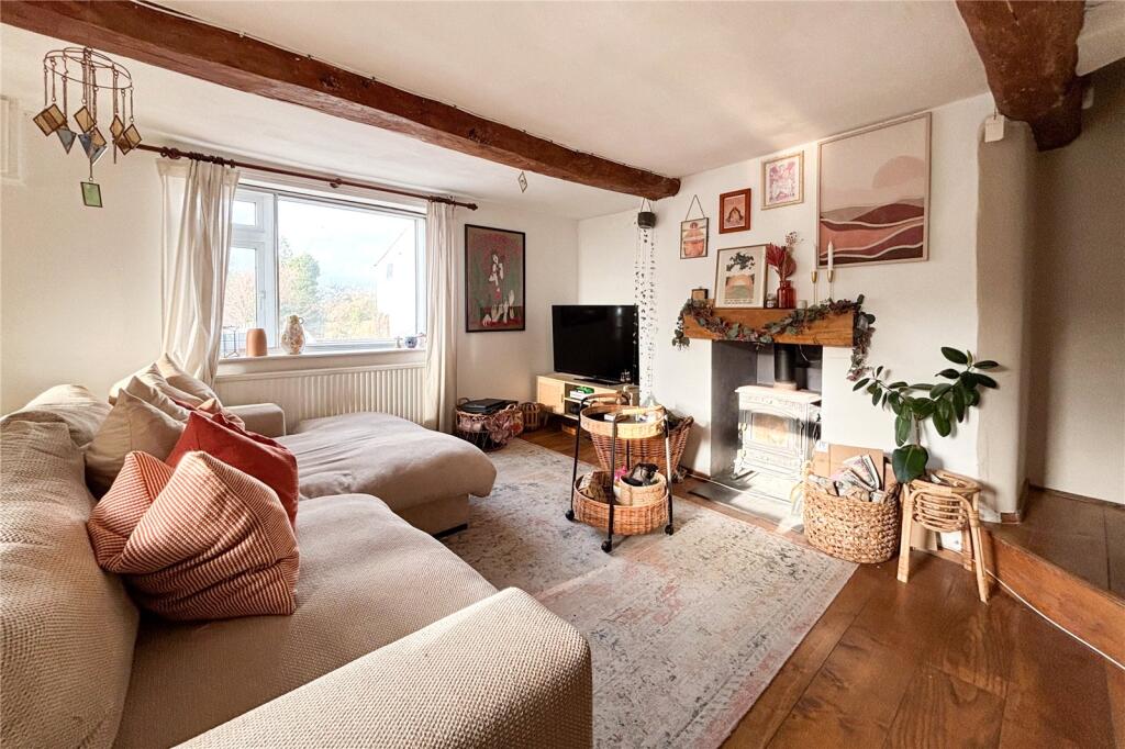House in Westbury, Leighton Park - View 3