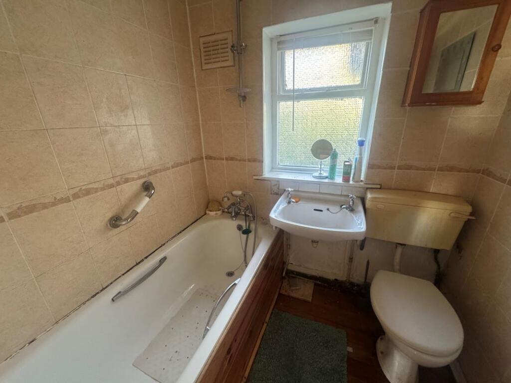 10 Fell Grove, St. Helens, Merseyside, WA11 7DS photo 3