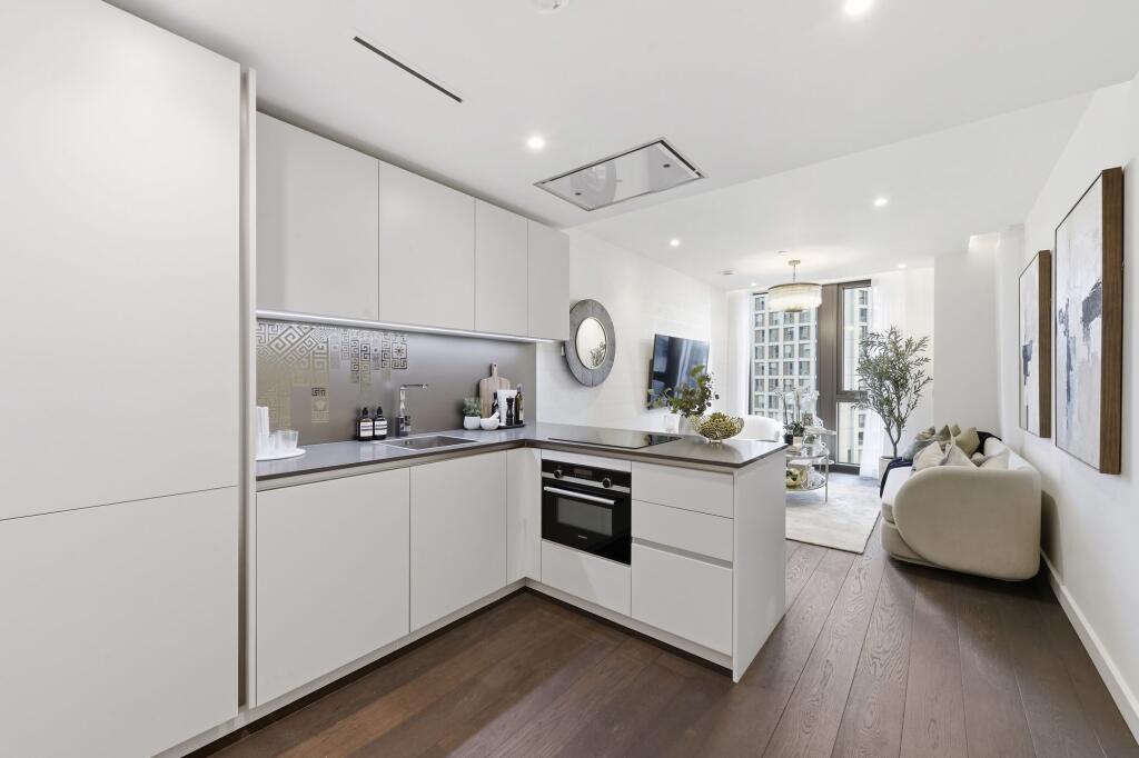 Apartment in London - More