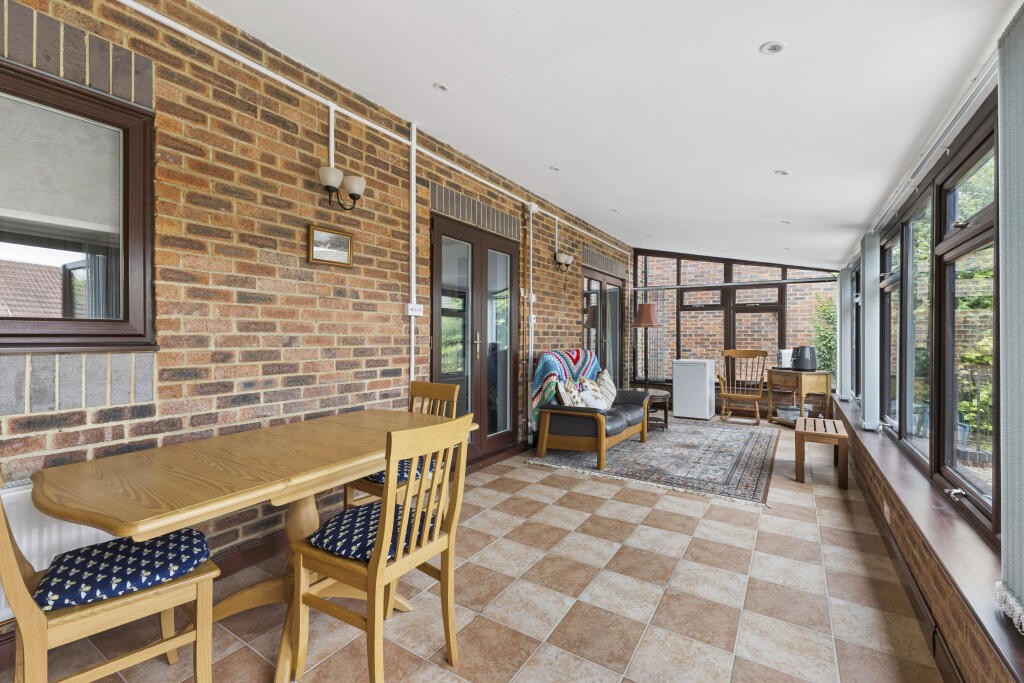 Millstones, Chilton Way, Hungerford, West Berkshire - More
