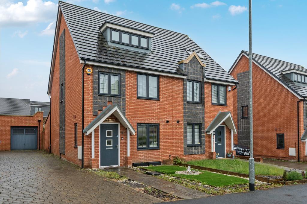 Main image of property: High Wycombe, Buckinghamshire, HP11