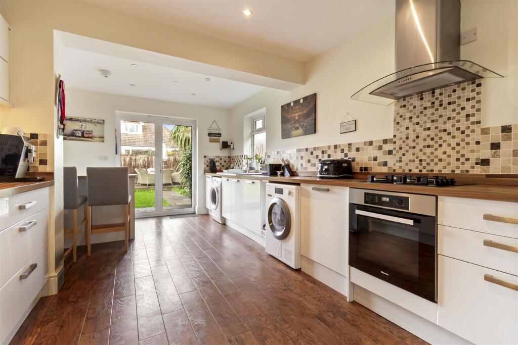 Drummond Road, Goring-By-Sea, Worthing - View 4
