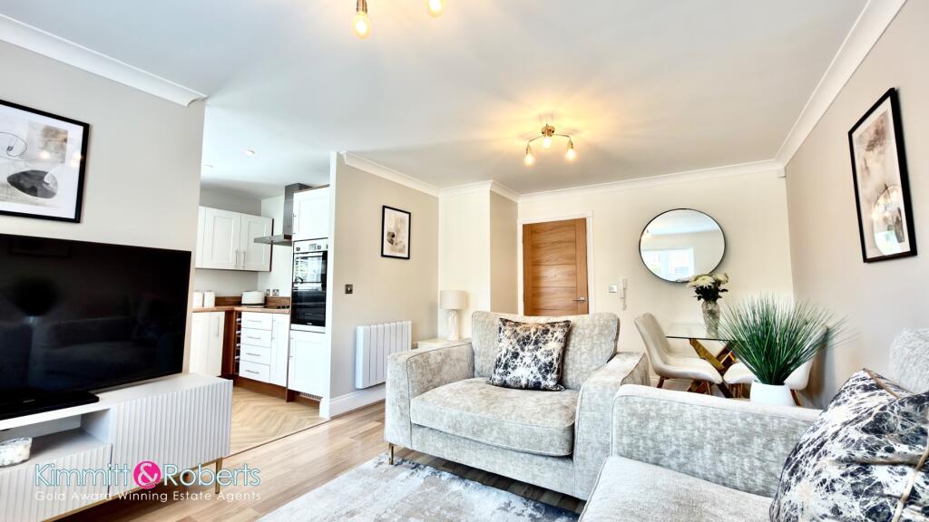 Apartment in Sunderland, Dairy Lane Estate - View 4