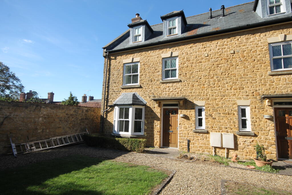 House in Sherborne, Dorset - View 5