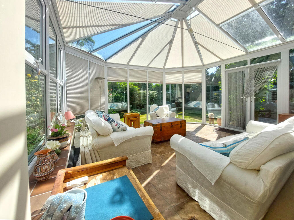 House in Southampton - View 4
