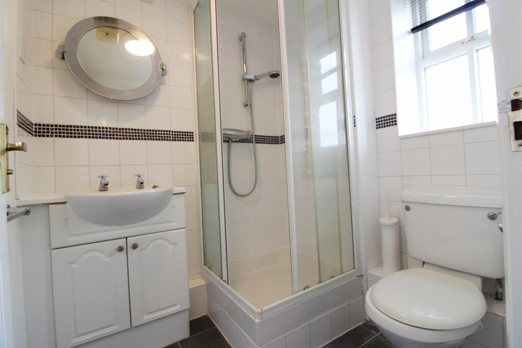 Apartment in Reading, Battle - More