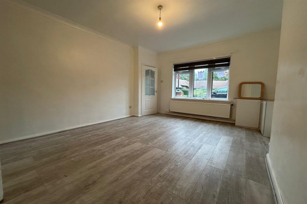 Main image of property: The Avenue Bentley New Village, Doncaster, DN5