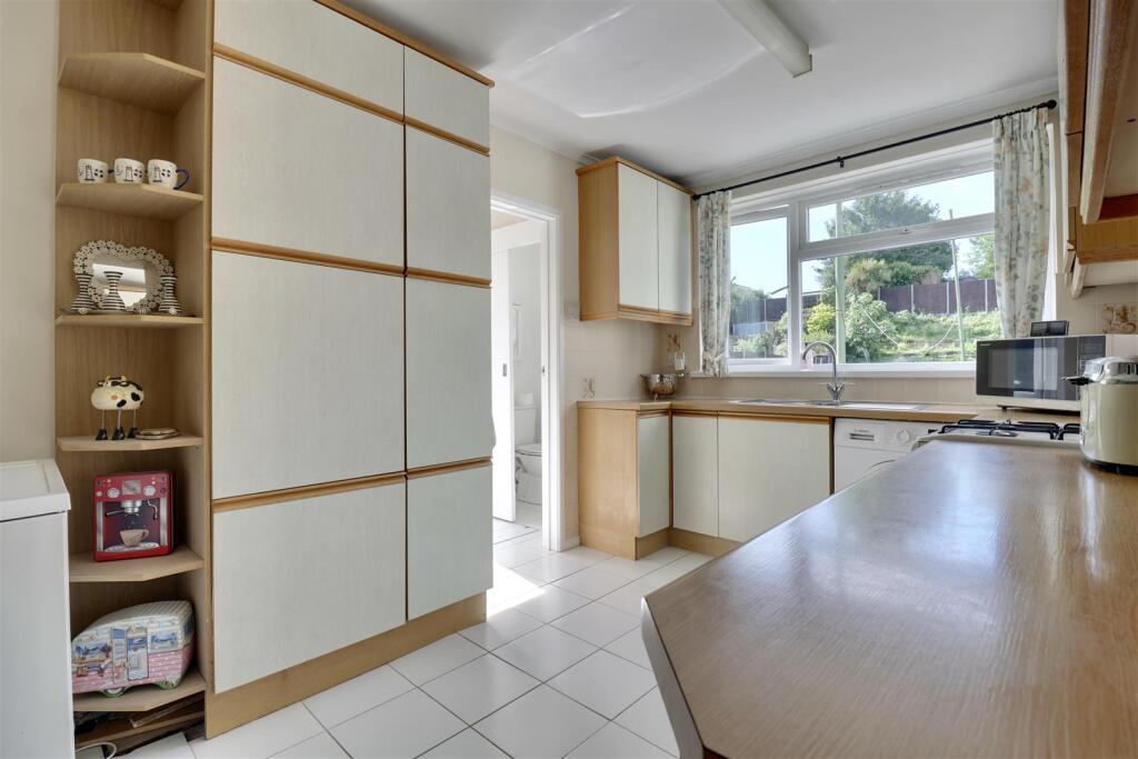 House in Havant, Widley - View 5