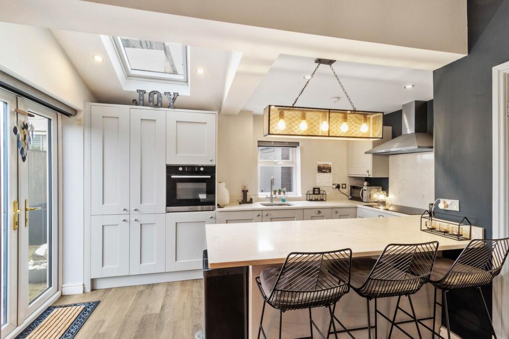 Whitefield Road, Stockton Heath, WA4 photo 3