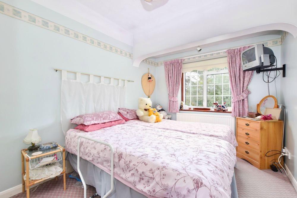 Duffield Lane, Stoke Poges, SL2 photo 3