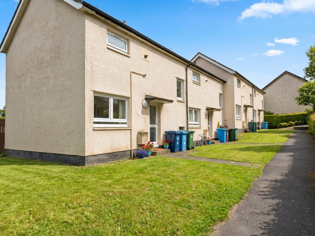 Main image of property: 4 Golf Place Helensburgh G84 9HQ
