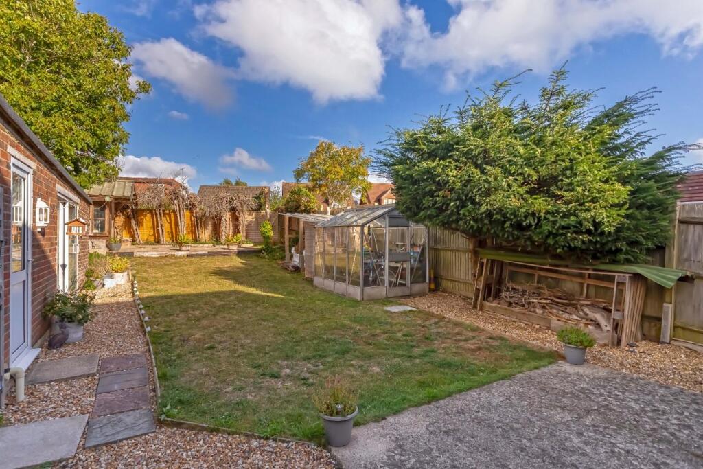 House in Adur, Sompting - View 2
