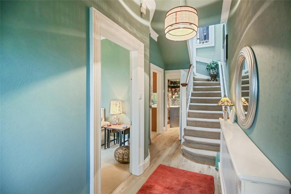 House in Kilmarnock, North Ayrshire - View 3