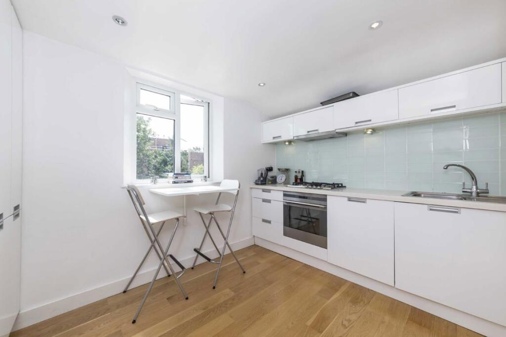 Main image of property: Gleneagle Road, Streatham