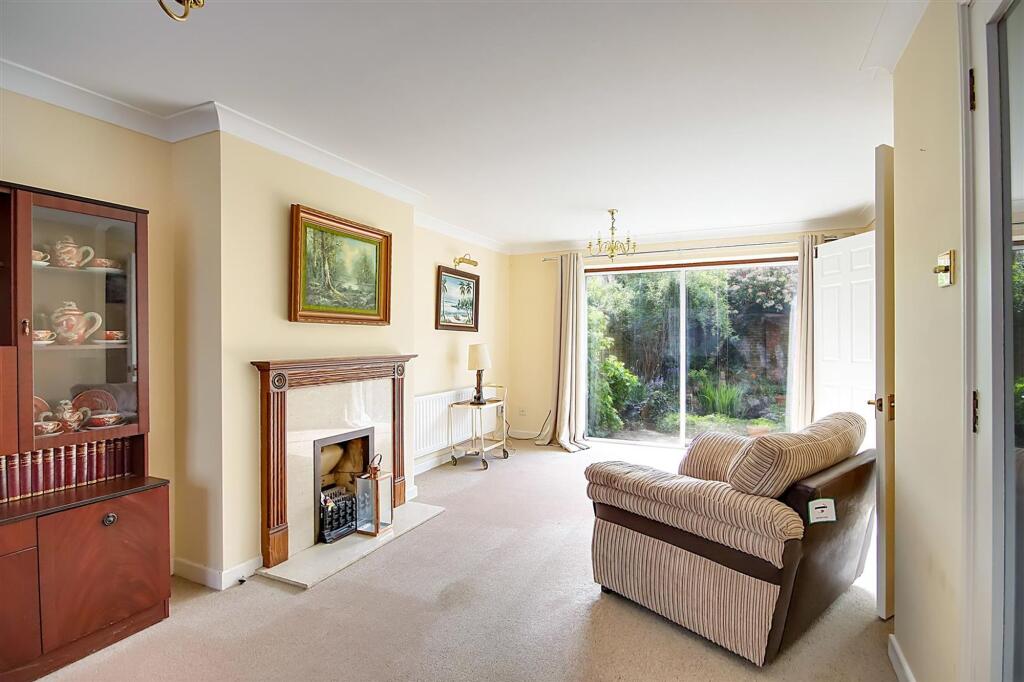 House in Brighton - View 3
