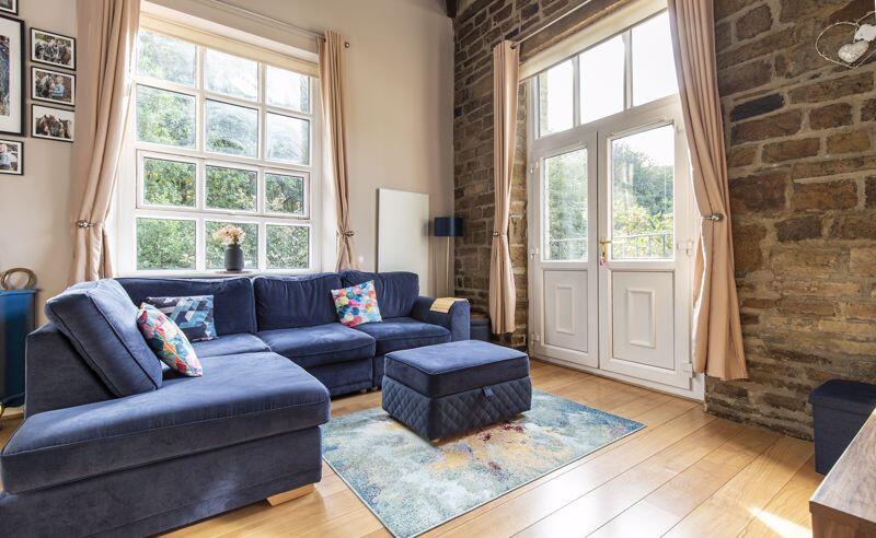 Apartment in Calderdale, Ripponden - View 2