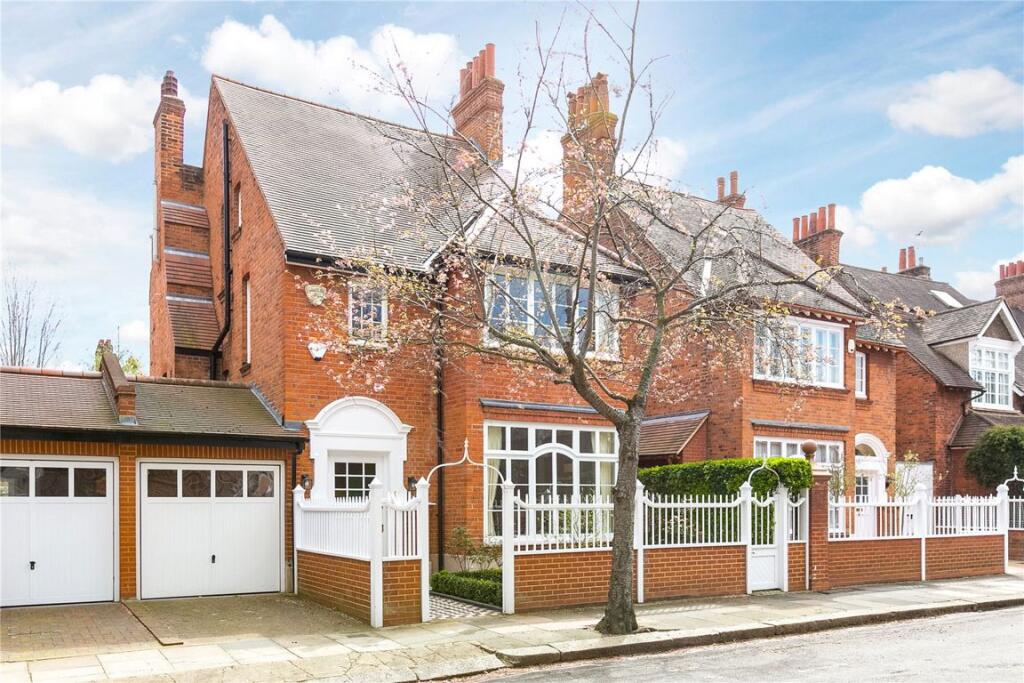 Main image of property: Queen Annes Gardens, Chiswick