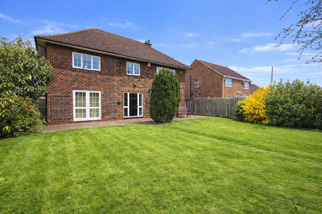 Main image of property: Selby Road, Eggbrough, DN14