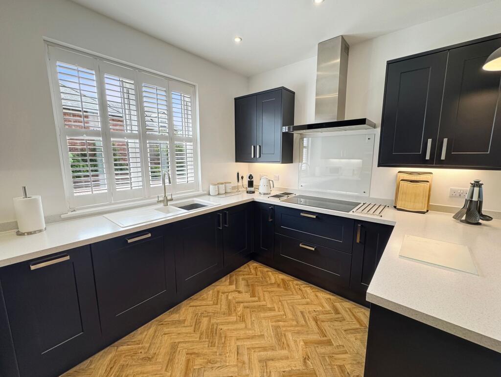 Cordelia Gardens, Cowes, PO31 - View 4
