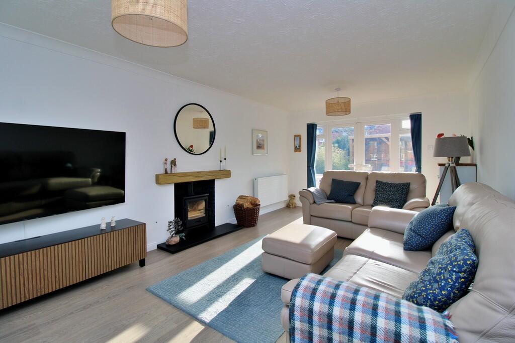 Lawford Lane, Bilton - View 3