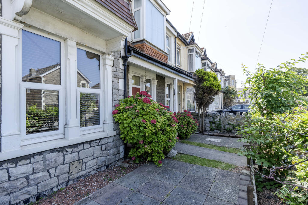 Main image of property: Garden apartment, 2 Milburn Road, Weston-super-Mare, Somerset