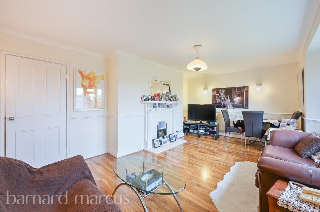 Apartment in London - View 2