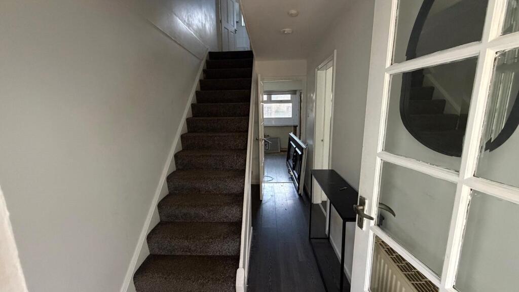 House in Paisley - View 2