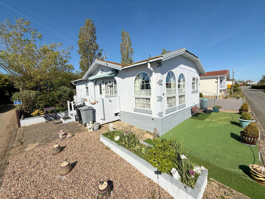 Main image of property: Cheveley Park, Grantham