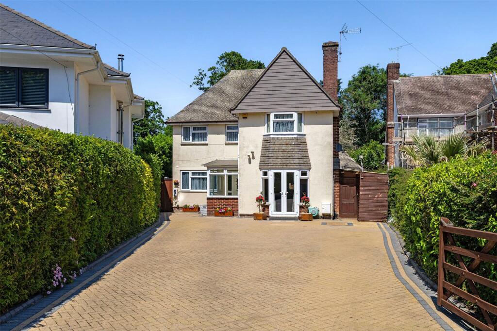 Main image of property: Shelley Close, Christchurch, Dorset, BH23