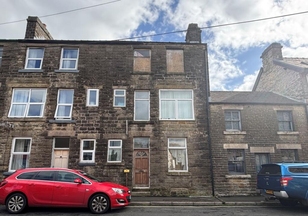 Main image of property: 17 Torr Street, Buxton, Derbyshire, SK17 6HW