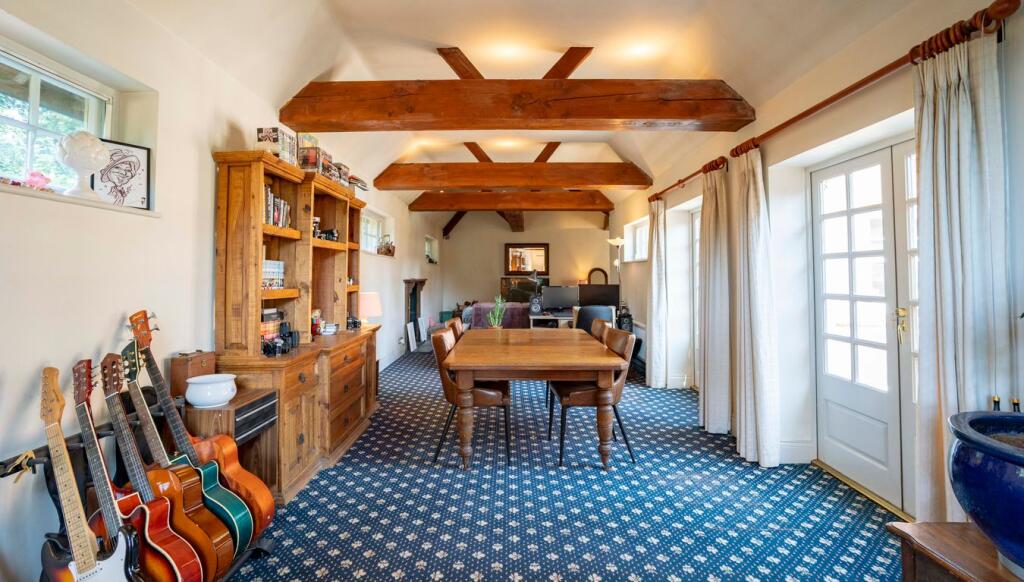 House in New Forest, South Weirs, Brockenhurst - More