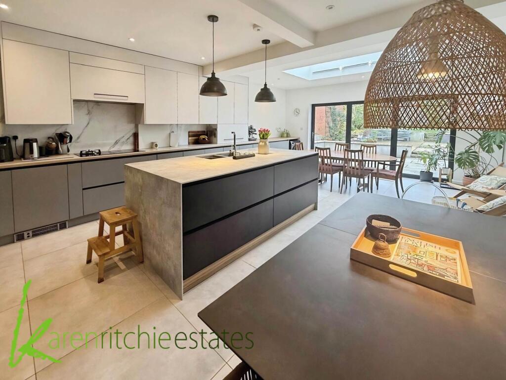 Main image of property: Ash Lawns, Heaton